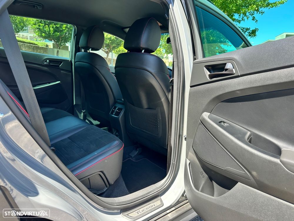Hyundai Tucson 1.6 GDi N-Line - 40