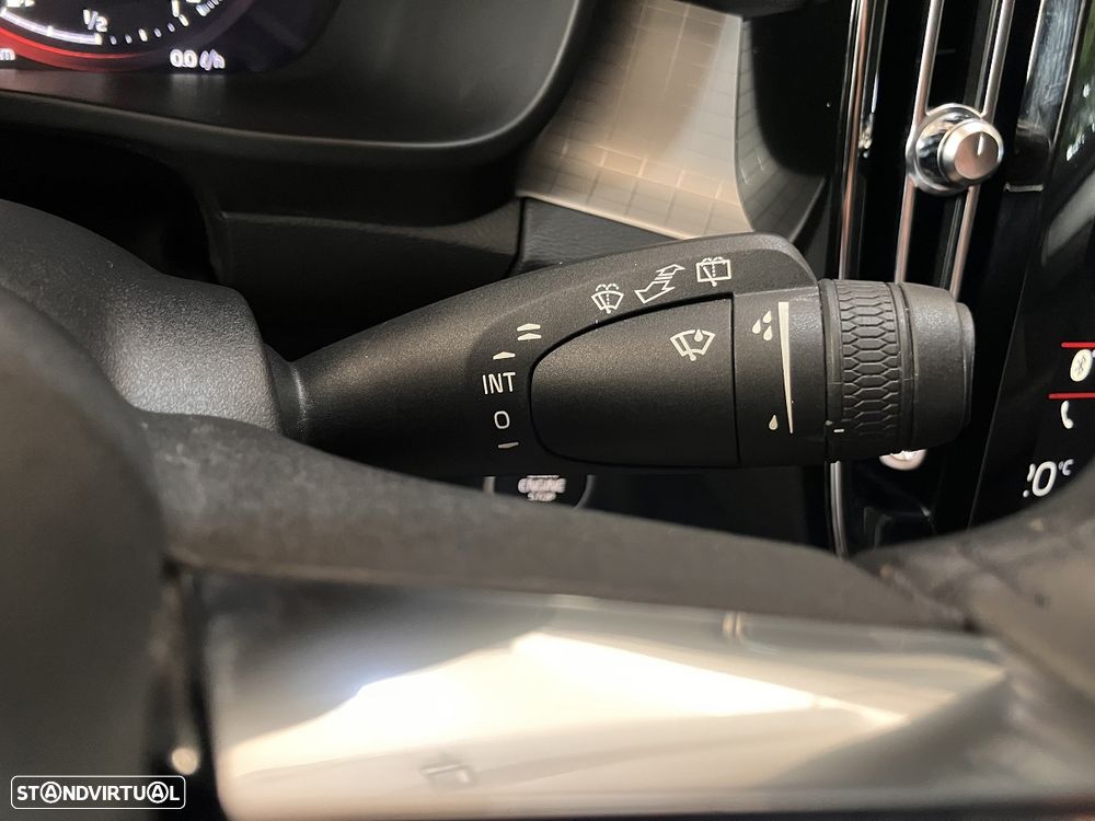 Volvo XC 40 1.5 T5 PHEV Momentum - 14