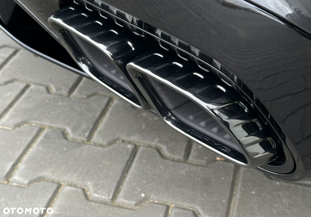 Mercedes-Benz Klasa C AMG 63 S E Performance PHEV 4-Matic - 14