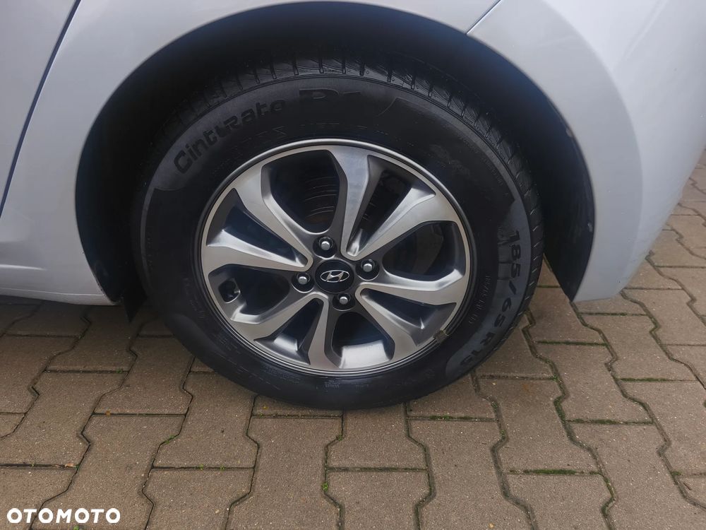 Hyundai i20 1.2 GO - 18