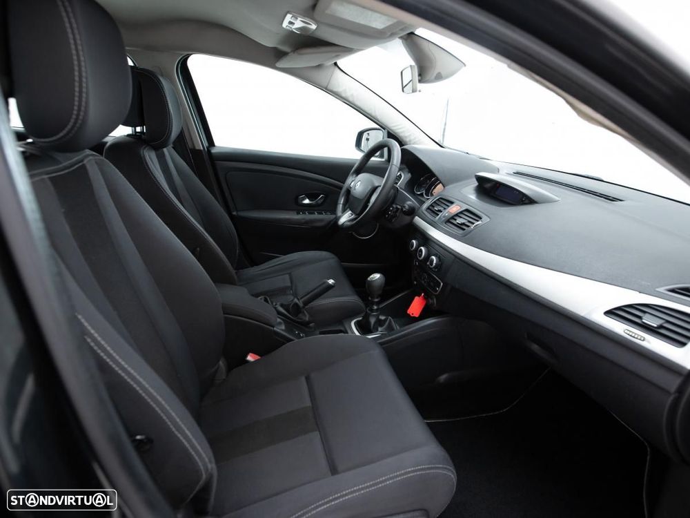 Renault Mégane Sport Tourer - 8