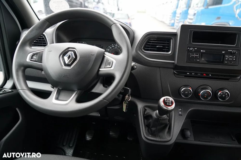 Renault MASTER / BLAZER / PANEL / 2023 - 28