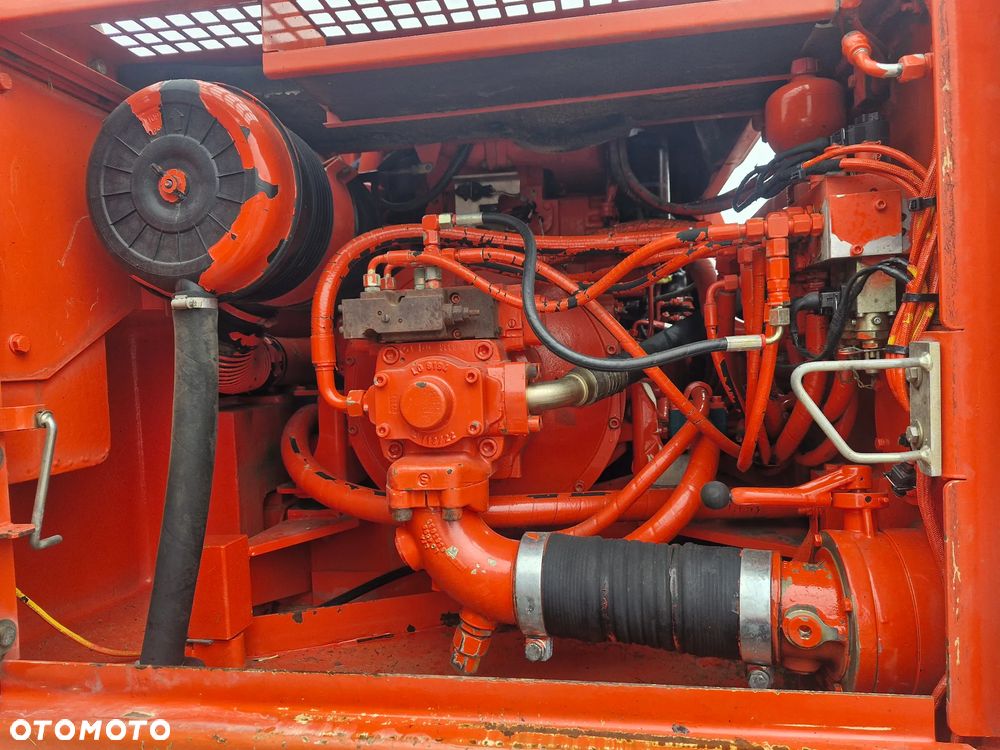 Liebherr 904 - 8