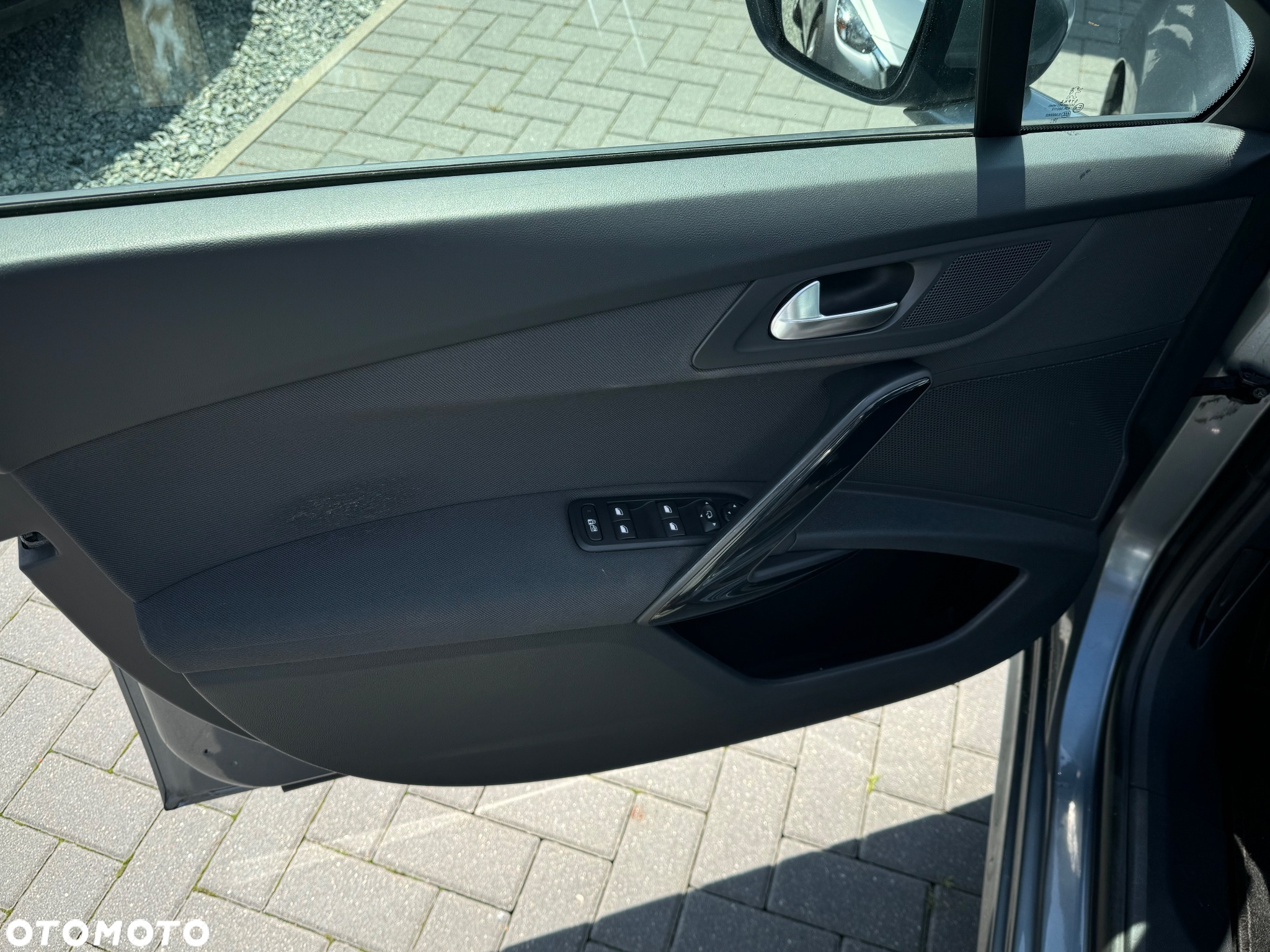 Peugeot 508 1.6 T Business Line - 26