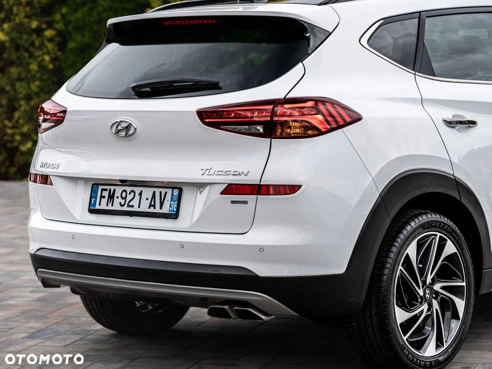 Hyundai Tucson blue 1.6 CRDi 4WD DCT Premium - 18