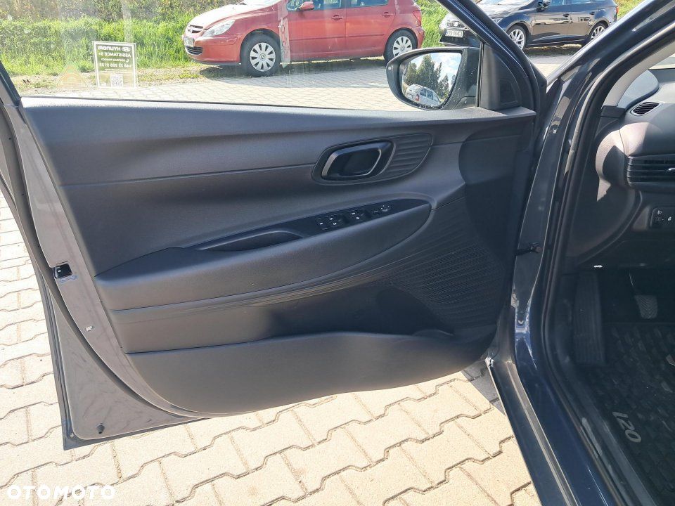 Hyundai i20 - 11