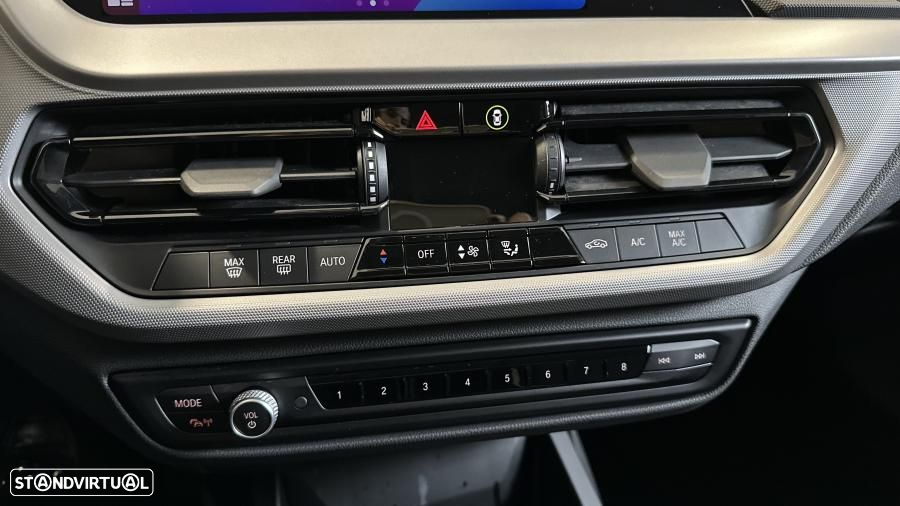 BMW 116 d Corporate Edition Auto - 27