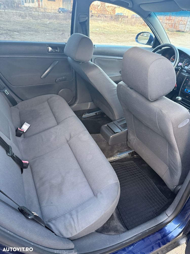 Volkswagen Passat 1.9 TDI - 10