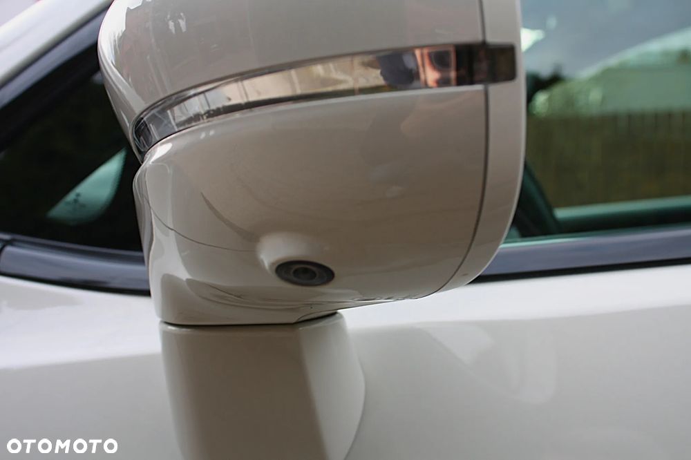 Chrysler Pacifica - 29