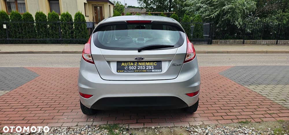 Ford Fiesta 1.25 Ambiente EU5 - 6