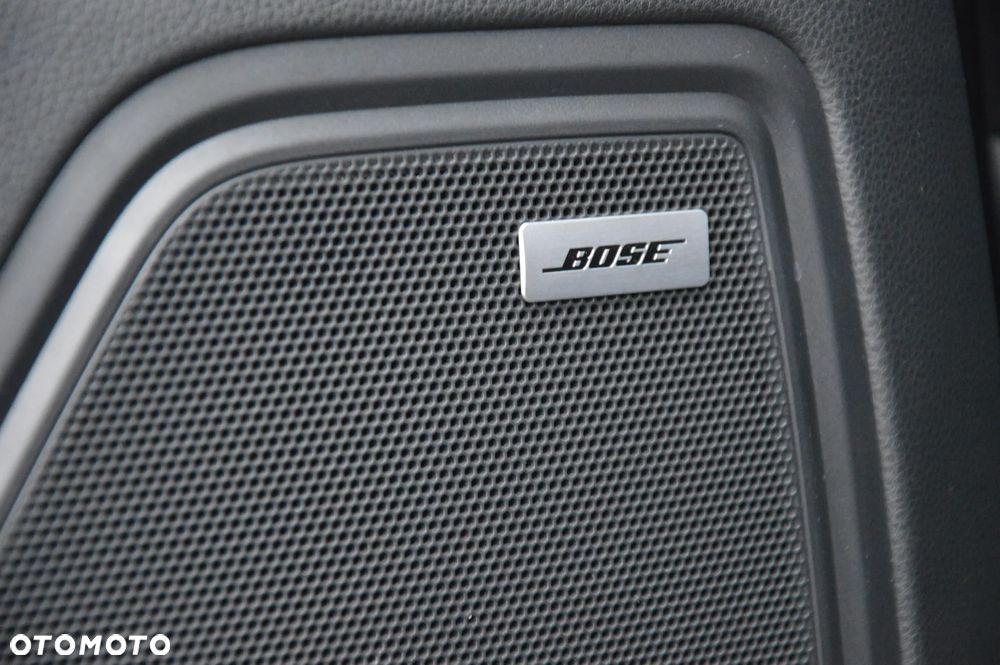 Porsche Macan T - 23