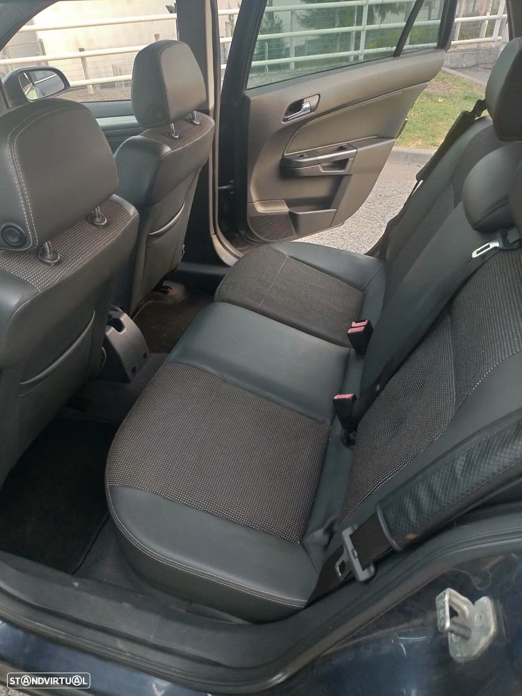 Opel Astra Caravan 1.7 CDTi Cosmo - 8