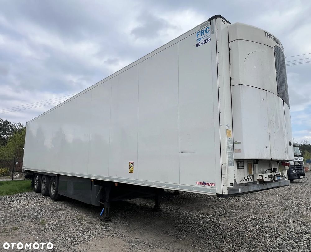 Schmitz Cargobull SKO - 6