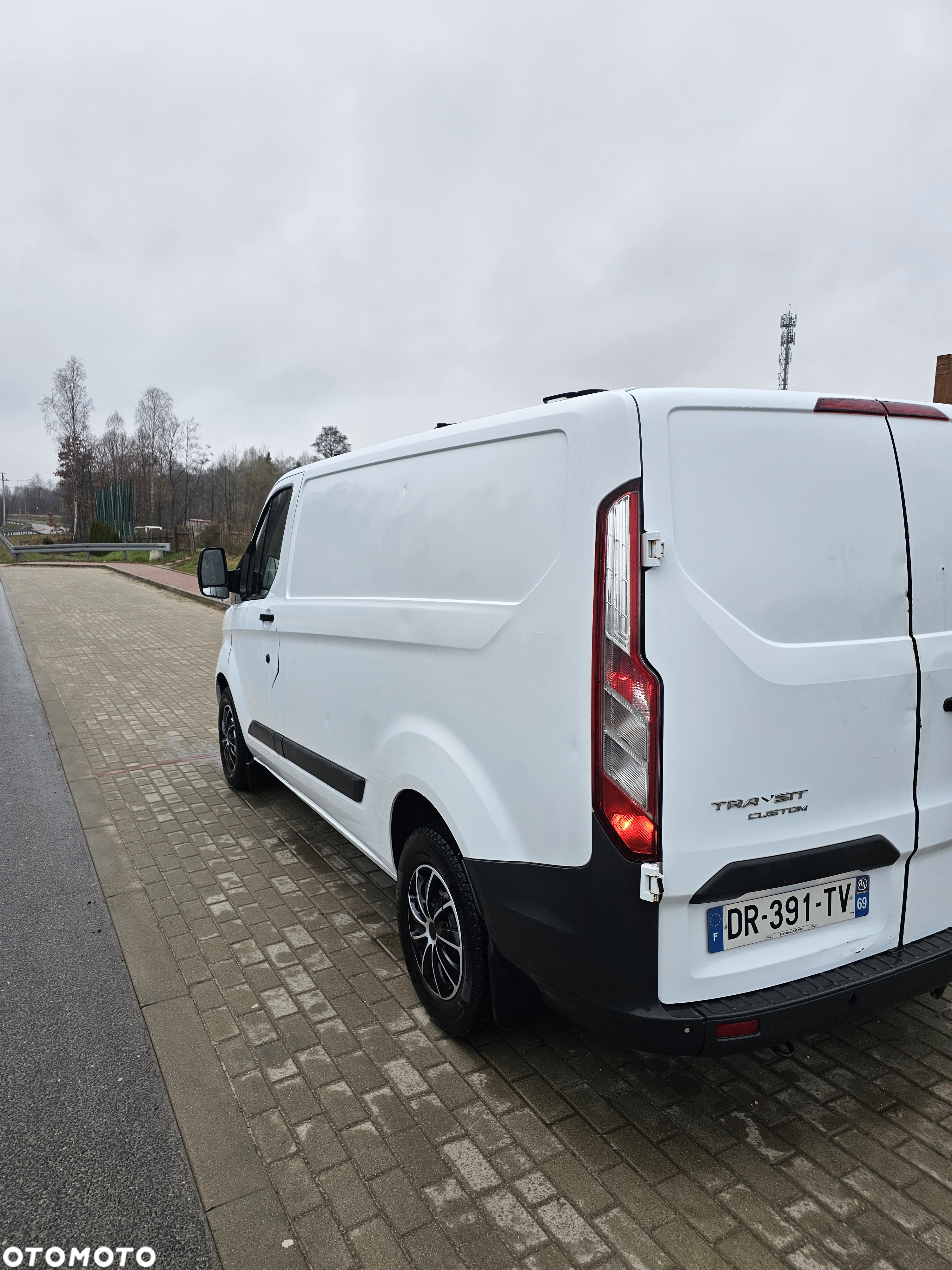 Ford Transit Custom - 12