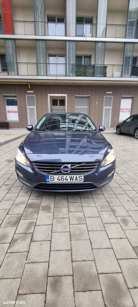 Volvo S60 D2 Start-Stop Momentum - 1