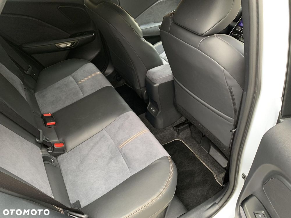 Lexus LBX 1.5 Hybrid Cool - 10