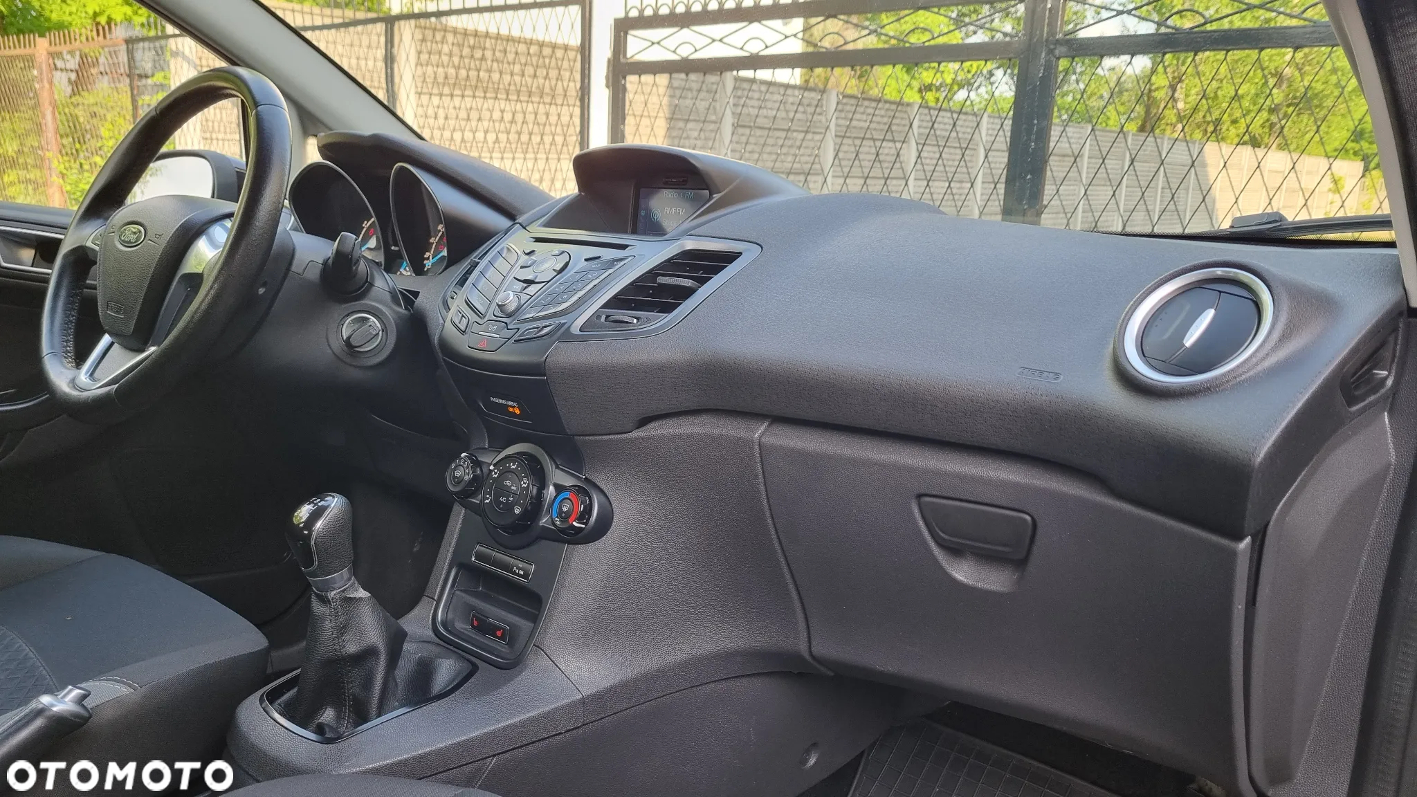 Ford Fiesta 1.25 Celebration - 14