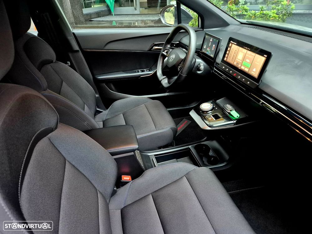 MG MG4 51 kWh Standard - 47