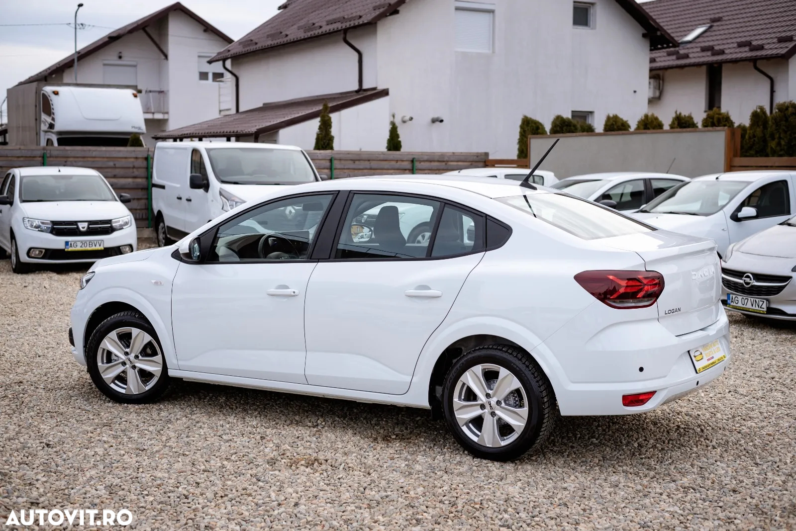 Dacia Logan ECO-G 100 MT6 Expression - 7