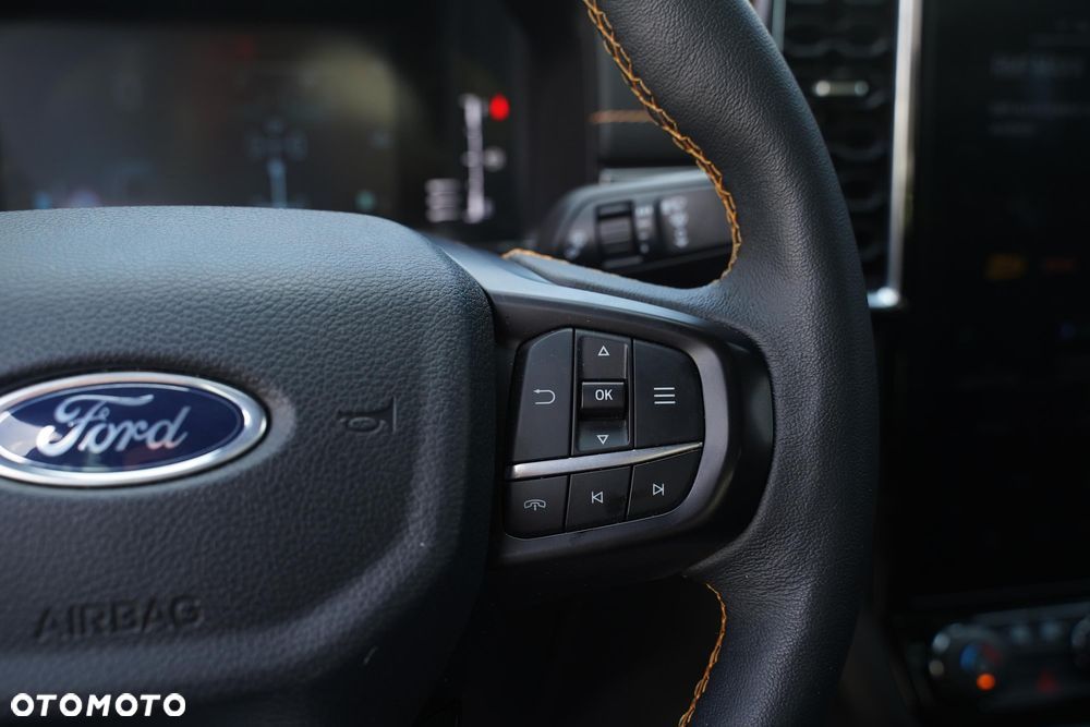 Ford Ranger 2.0 EcoBlue Bi-Turbo 4x4 DC Wildtrak - 17