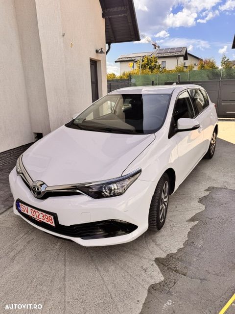 Toyota Auris 1.3 Dual VVT-i Terra - 3