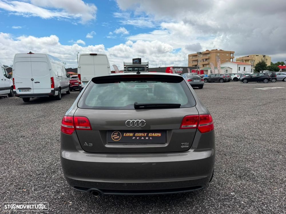 Audi A3 Sportback 1.6 TDI S-line S tronic - 9