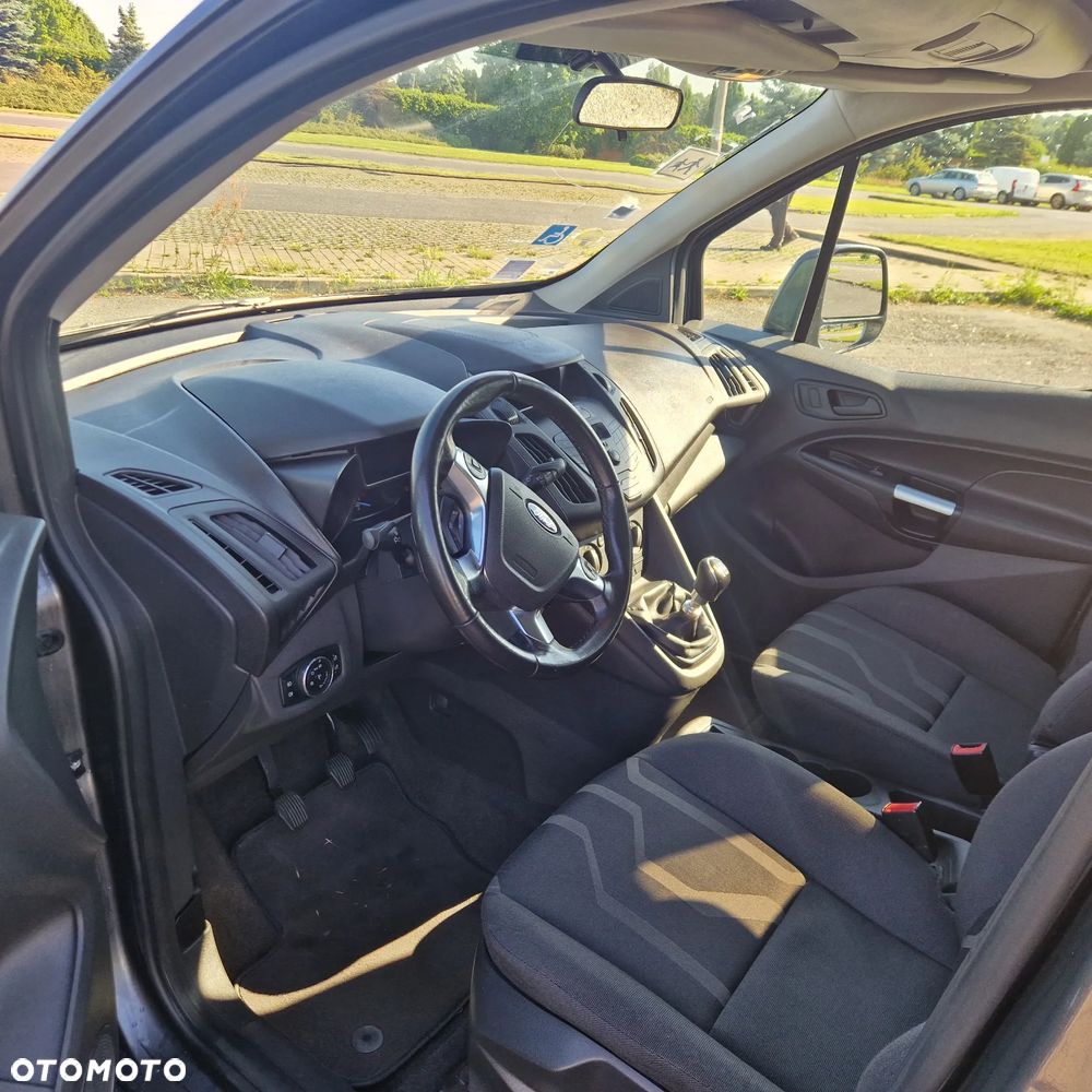 Ford Tourneo Connect - 17