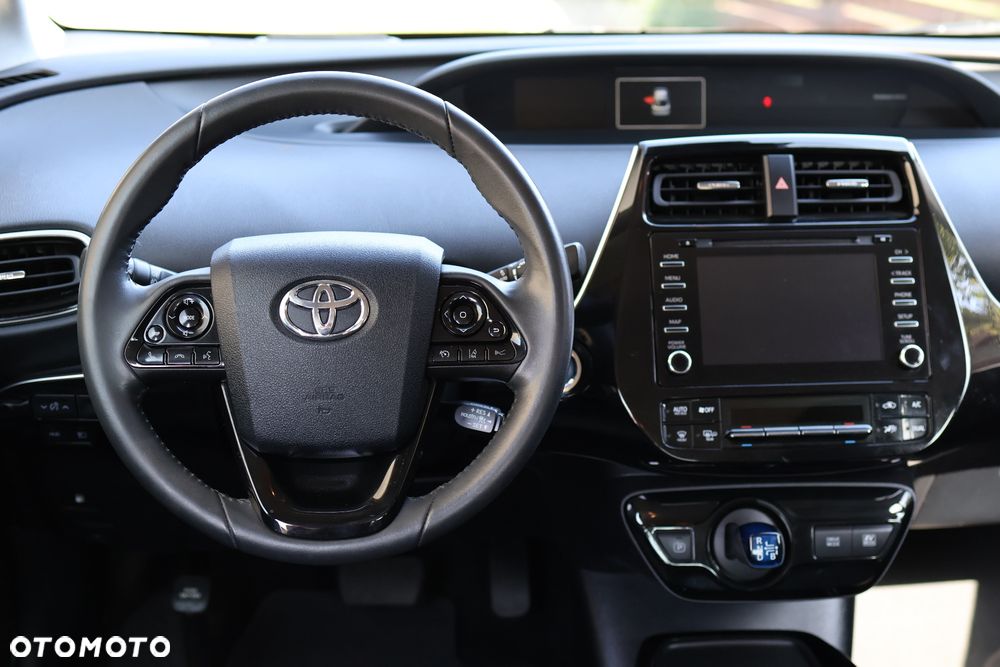 Toyota Prius Hybrid - 7