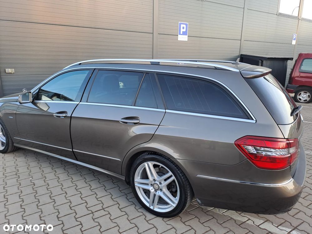 Mercedes-Benz Klasa E 350 CDI BlueEff - 5