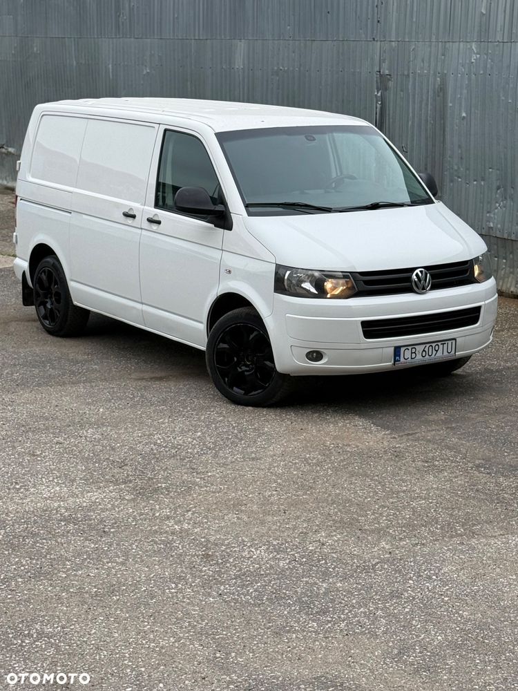 Volkswagen Transporter - 9