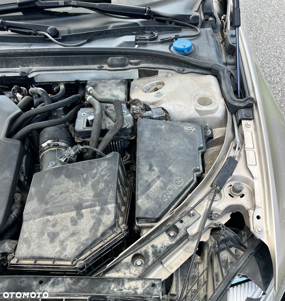 Volvo V60 B4 D Momentum Pro - 13