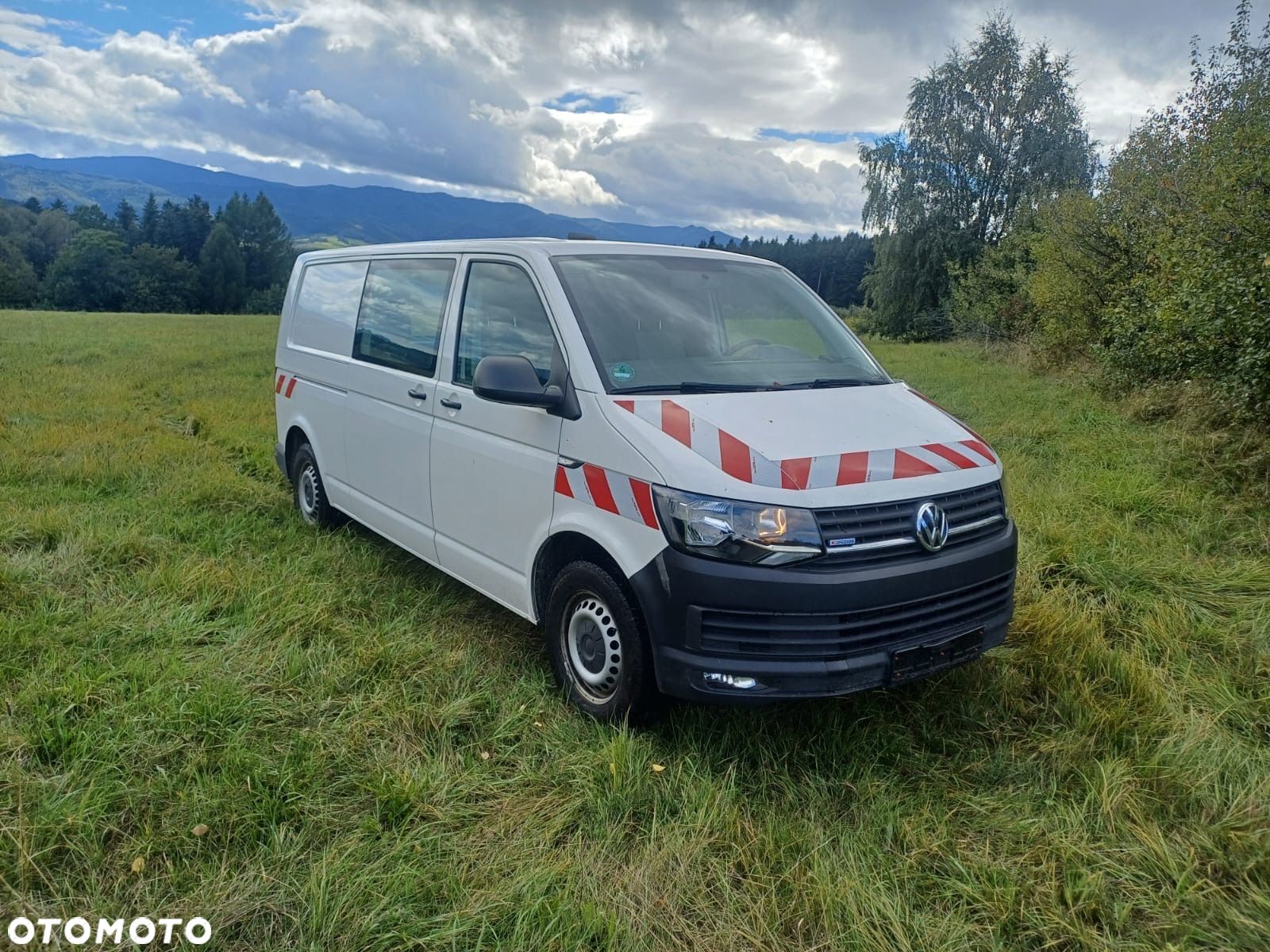 Volkswagen Transporter - 1