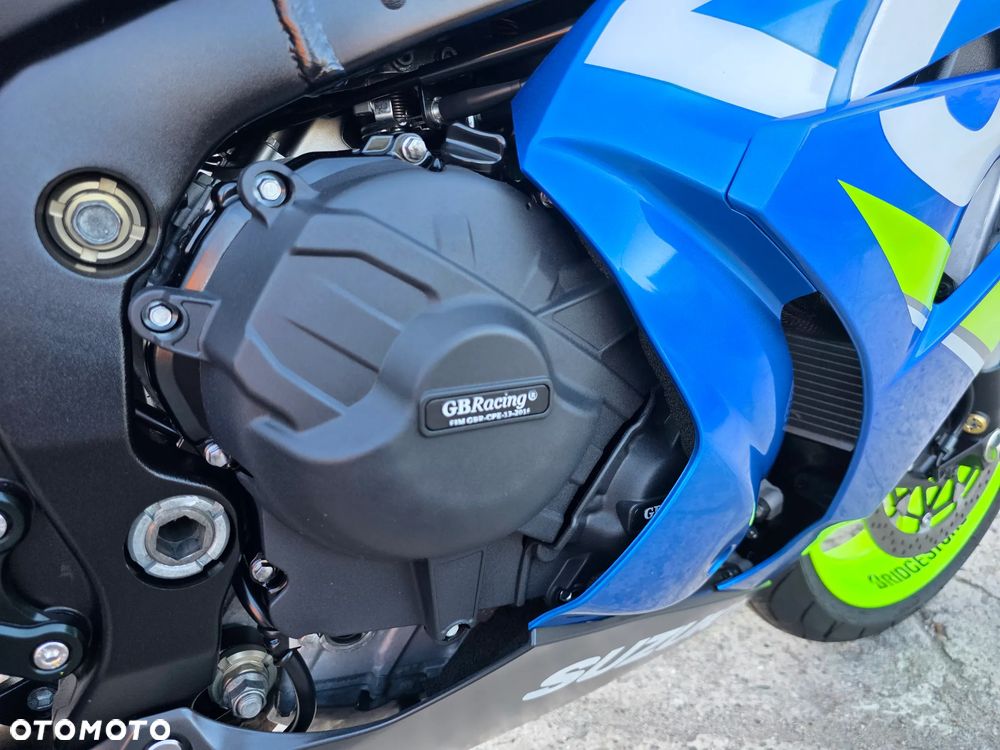 Suzuki GSX-R - 34