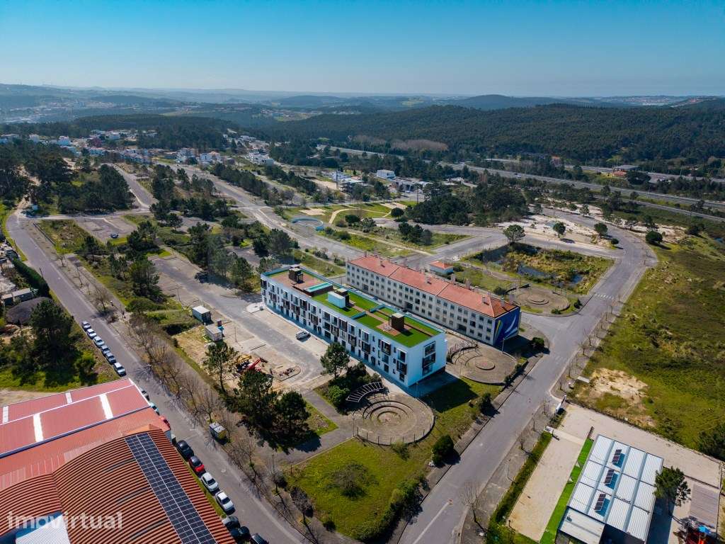 Lote 24 para construção de Prédio, para venda na Urbanização Portel... - Grande imagem: 4/21