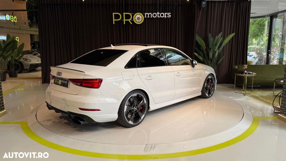 Audi RS3 - 4