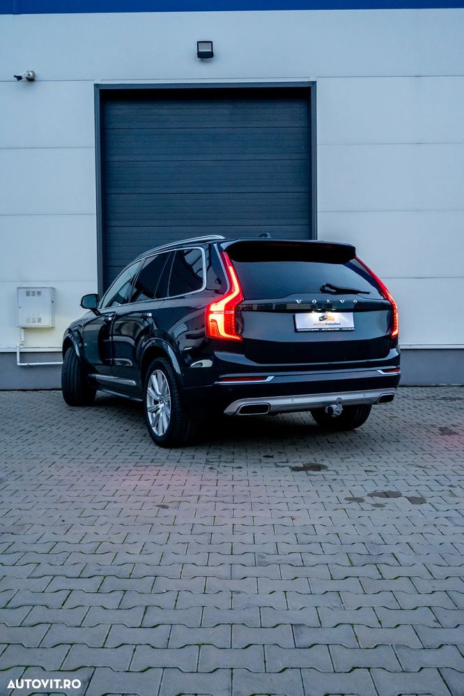 Volvo XC 90 T8 AWD Twin Engine Geartronic Inscription - 11