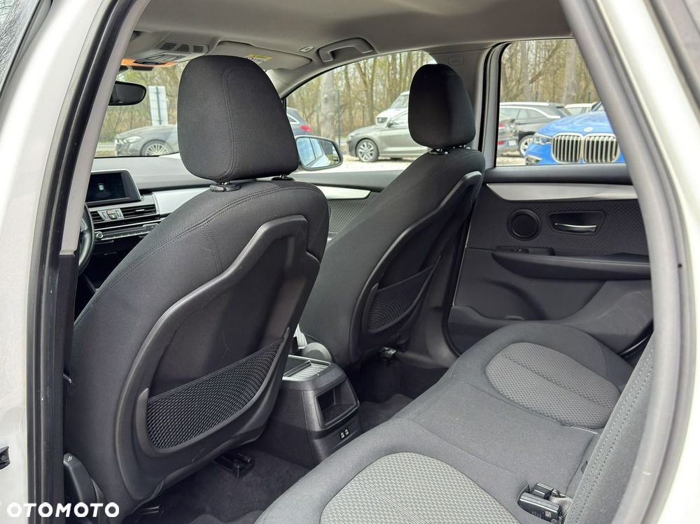 BMW Seria 2 - 13