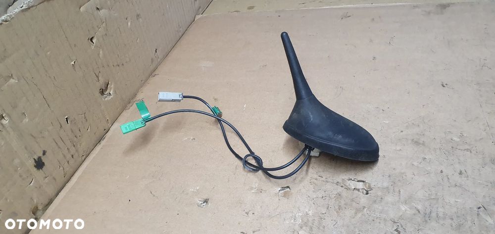 Antena dachowa radia GPS Citroen C5 III 9665130380 - 2