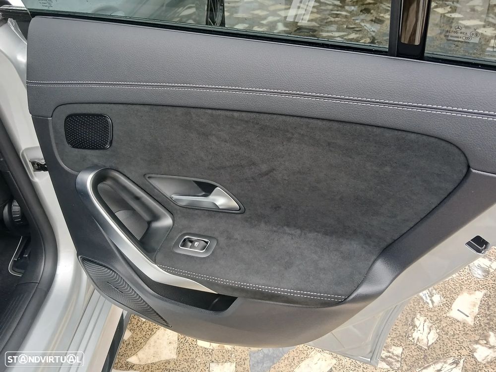 Mercedes-Benz CLA 250 e 8G-DCT Edition AMG Line - 35
