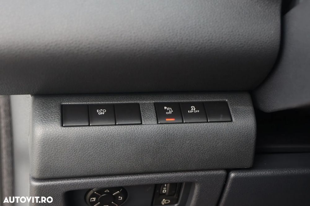 Peugeot 3008 - 23