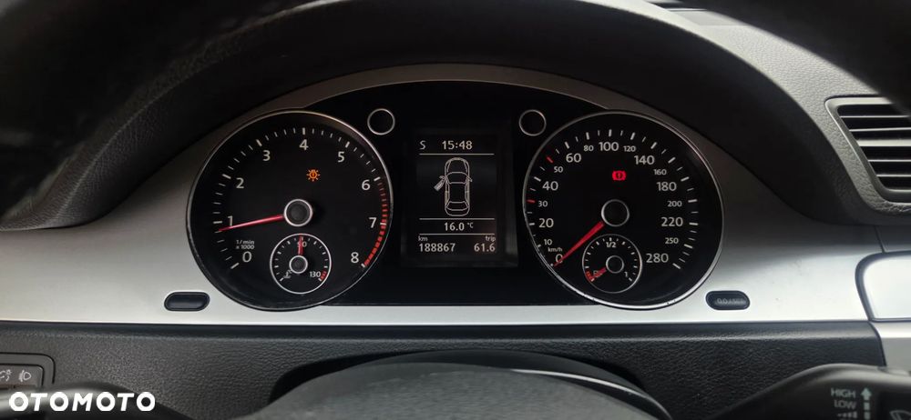 Volkswagen Passat CC 1.8 TSI Exclusive - 24