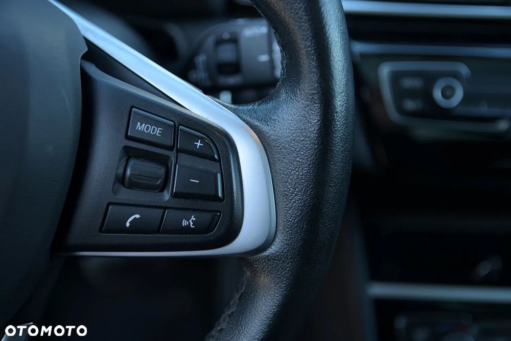 BMW Seria 2 218d Sport-Aut Luxury Line - 30