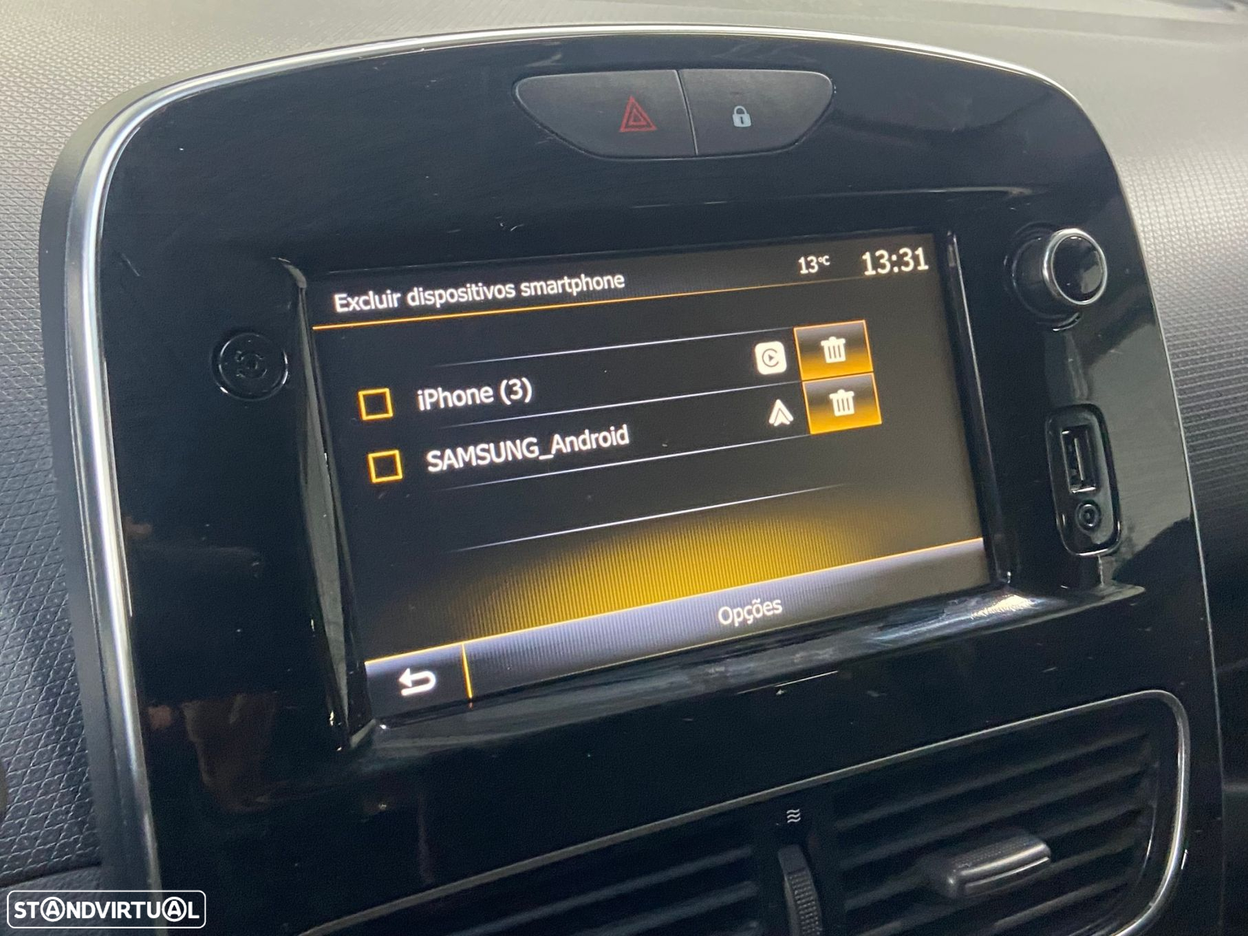 Renault Clio Sport Tourer 1.5 dCi Limited EDition - 13