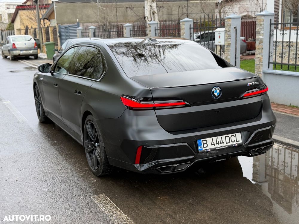 BMW M7 M760e xDrive - 19