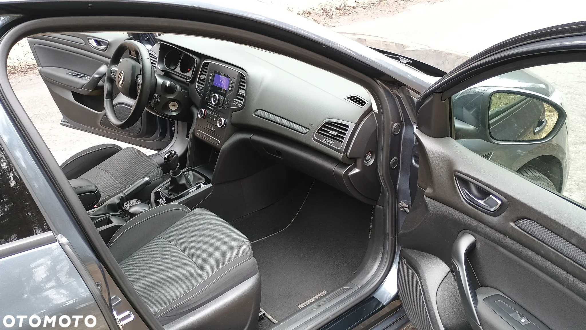 Renault Megane 1.3 TCe FAP Intens - 7