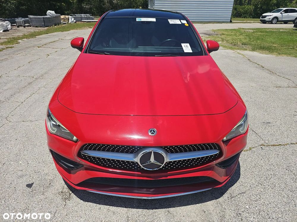 Mercedes-Benz CLA 250 4Matic 7G-DCT AMG Line - 2