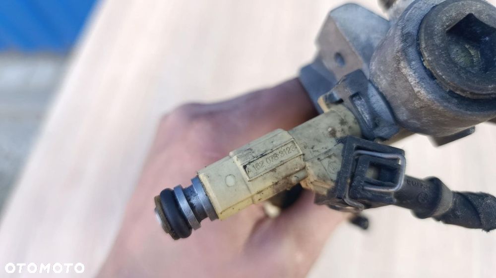 LISTWA WTRYSKOWA - WTRYSKI SSANGYONG REXTON 2.3 A1620783123 A161078345 - 7