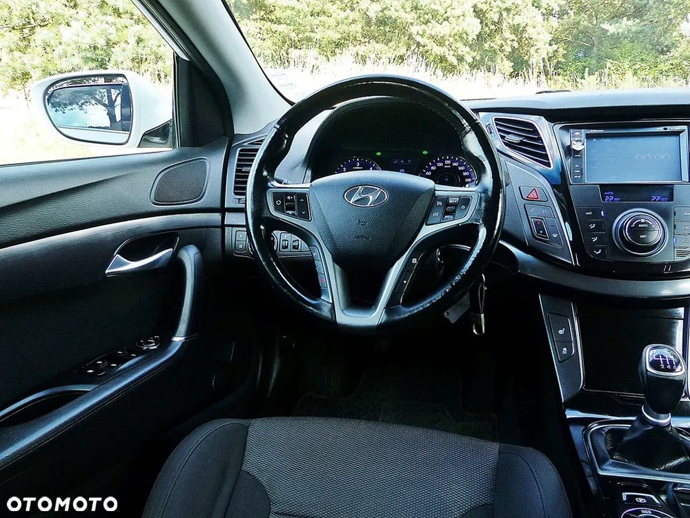 Hyundai i40 Kombi blue 1.7 CRDi Style - 35
