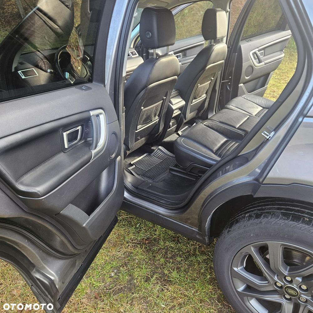 Land Rover Discovery Sport 2.0 D150 - 12
