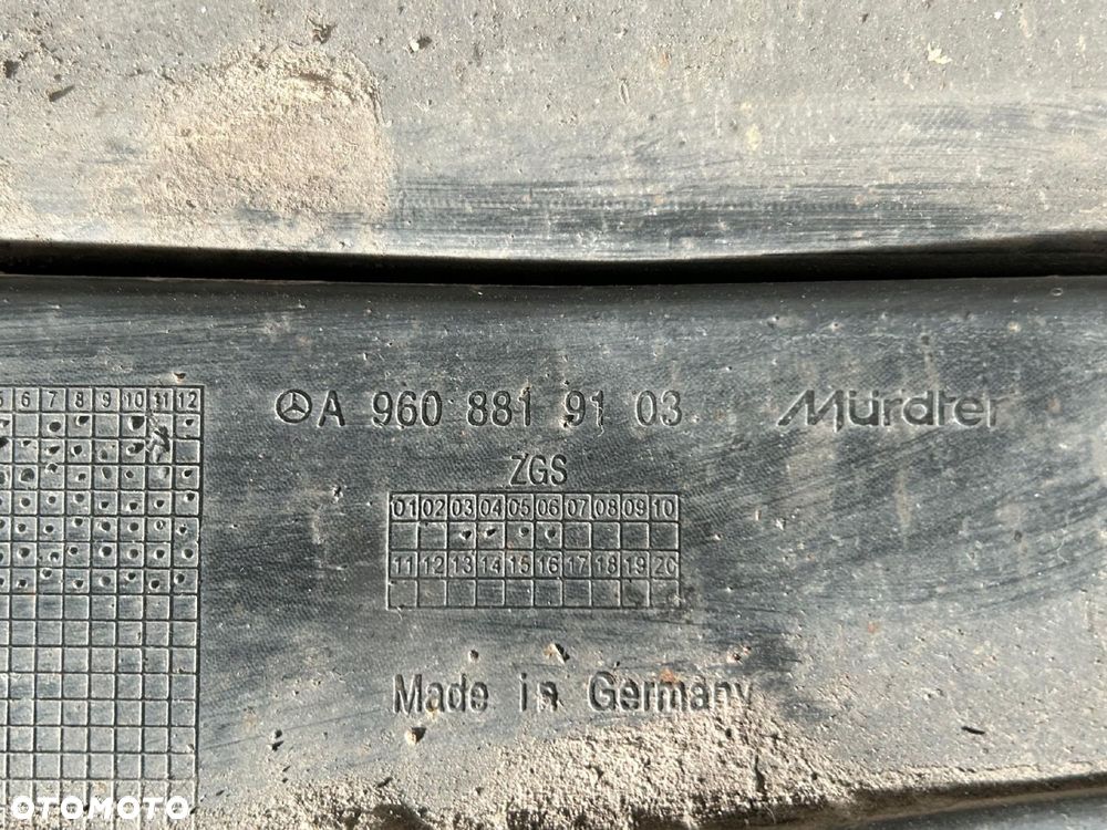 MERCEDES ACTROS MP4 BŁOTNIK NADKOLE KABINY A9608814603 A9608819103 - 11